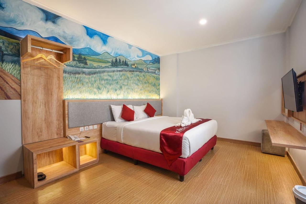 Kaloka Airport Hotel Sumbawa Besar Экстерьер фото